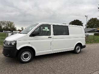 Volkswagen Transporter 2.0 TDI 75KW L2/H1 DUBBELE CABINE MET OA AIRCO picture 3