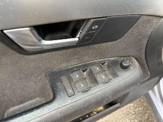 Audi A4 1.8 TURBO PROLINE SEDAN picture 10