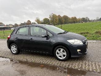 Toyota Auris 1.8 Full Hybrid Business picture 18