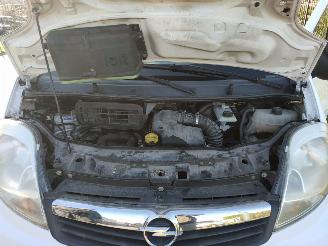 Opel Vivaro 2.0 CDTI 84KW L2/H1 AIRCO picture 13