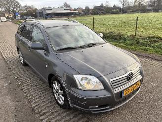 Toyota Avensis 2.2 D-4D D-CAT WAGON LINEA LUNA  PRIJS IS INCL. BTW !!!! picture 29