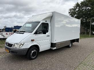 Mercedes Sprinter 416 CDI BAKWAGEN + HYDR. LAADKLEP + AIRCO + TREKHAAK, 188.000 KM N.A.P. picture 2
