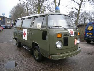 Volkswagen Transporter T2 EX AMBULANCE ZEER UNIEKE EN ORIGINELE  STAAT UNIEKE SCHUURVONDST !!!!!! picture 6