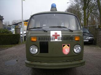 Volkswagen Transporter T2 EX AMBULANCE ZEER UNIEKE EN ORIGINELE  STAAT UNIEKE SCHUURVONDST !!!!!! picture 13