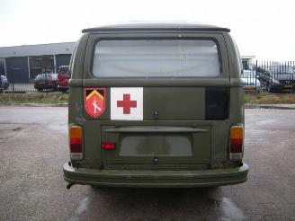 Volkswagen Transporter T2 EX AMBULANCE ZEER UNIEKE EN ORIGINELE  STAAT UNIEKE SCHUURVONDST !!!!!! picture 12