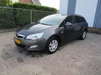 Opel Astra 2.0 CDTI Navi Clima 6-Bak picture 1
