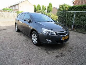Opel Astra 2.0 CDTI Navi Clima picture 3