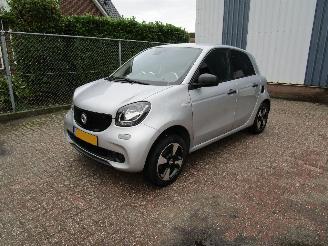 Coche accidentado Smart Forfour 1.0 Automaat Clima 2018/6