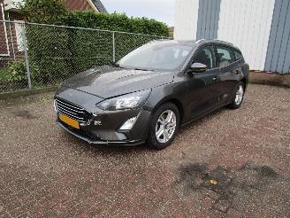 Schadeauto Ford Focus 1.0 Navi Camera Clima 6-Bak 2021/1