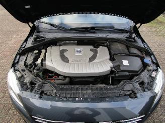 Volvo V-60 2.4 D6 AWD Camera Navi Leder Schadevrij picture 5
