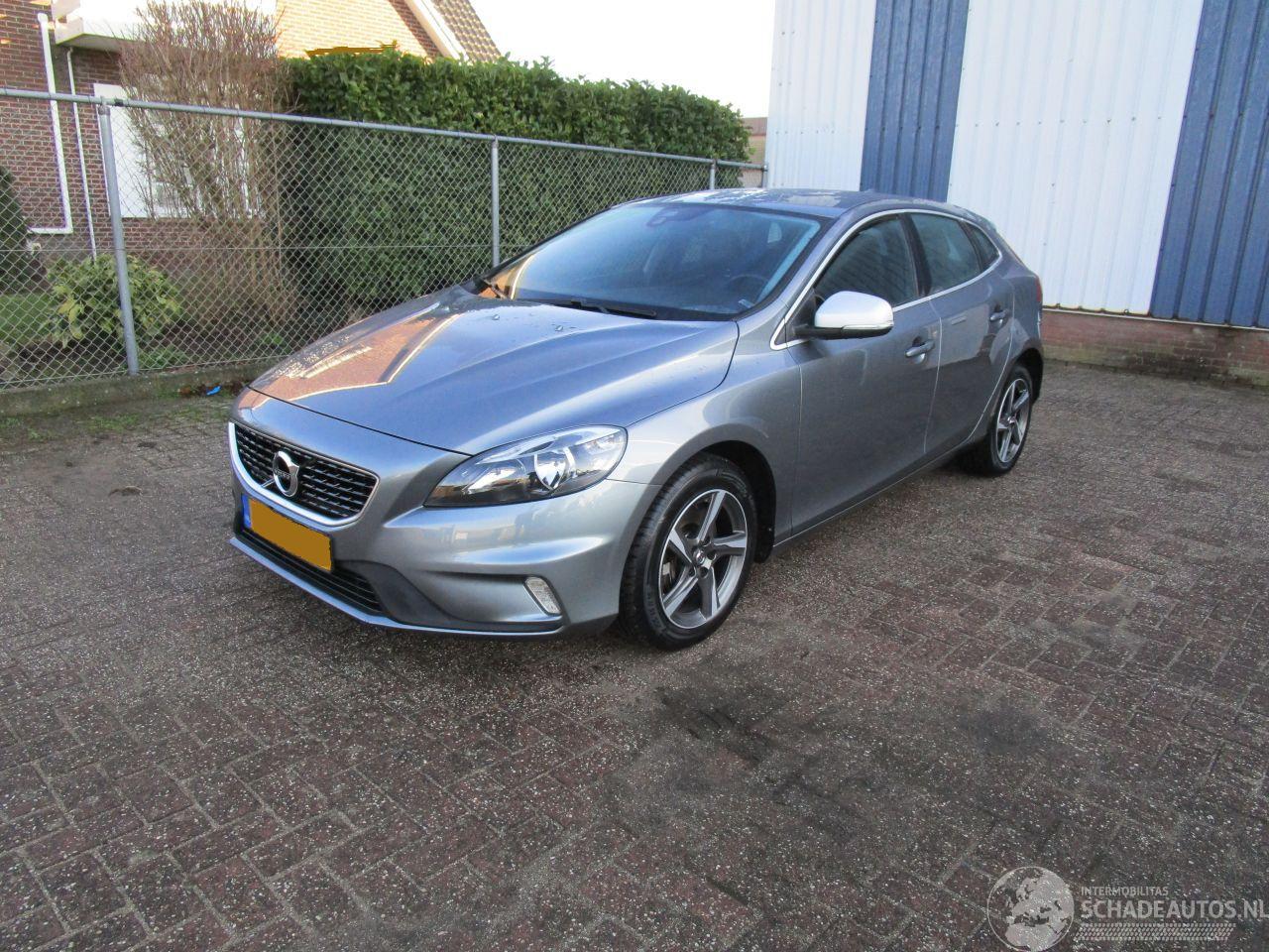 Volvo V-40 1.5 T2 Automaat R-Design Camera Navi 161.000 KM