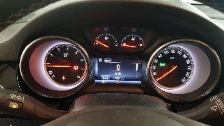 Opel Astra 1.4 TURBO 16V COMBI  BENZ-LPG 1.399CC 110KW 150PK picture 10