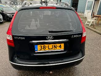 Hyundai I-30 i30 CW 1.4i Blue Dynamic  80 kW / 109 PK(MOTORSCHADE) picture 3