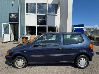 Volkswagen Polo 1.6 Automaat Originele KMstand picture 2