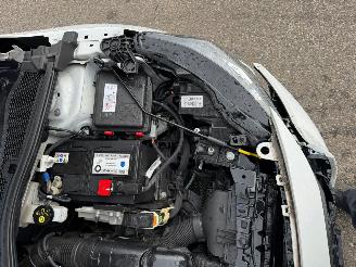 Peugeot 208 1.2  PureTech Allure Pack BJ 2022 32.596 KM picture 16