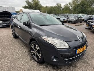krockskadad bil auto Renault Mégane 1.4 TCe Bose BJ 2012 159.938 KM 2012/4
