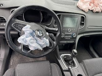 Renault Mégane 1.2 TCe Zen BJ 2016 120.000 KM picture 12