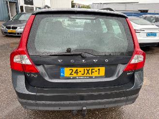Volvo V-70 2.4D Limited Edition AUTOMAAT picture 5
