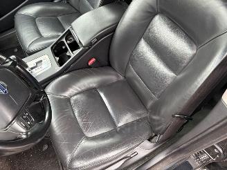 Volvo V-70 2.4D Limited Edition AUTOMAAT picture 12