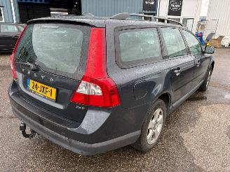 Volvo V-70 2.4D Limited Edition AUTOMAAT picture 6