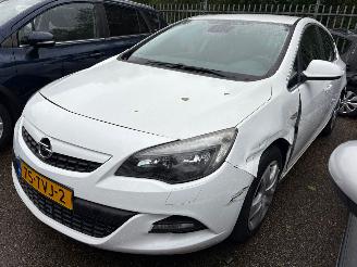 Damaged car Opel Astra 1.4 Turbo Sport 2012/4