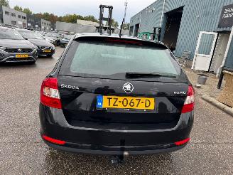 Skoda Rapid Spaceback 1.2 TSI Greentech Comfort picture 4