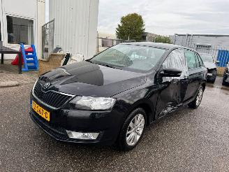 Coche accidentado Skoda Rapid Spaceback 1.2 TSI Greentech Comfort 2017/5