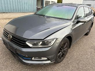 Avarii autoturisme Volkswagen Passat Variant 1.6 TDI Business Edition AUTOMAAT 2015/7