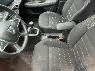 Dacia Sandero 1.0 TCe 90 Comfort picture 10