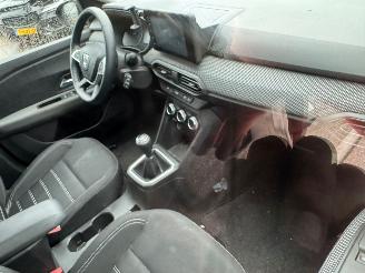 Dacia Sandero 1.0 TCe 90 Comfort picture 8