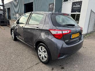 Toyota Yaris Toyota Yaris 1.5 Hybrid Active AUTOMAAT picture 3