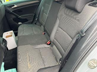 Volkswagen e-Golf e-Golf picture 16