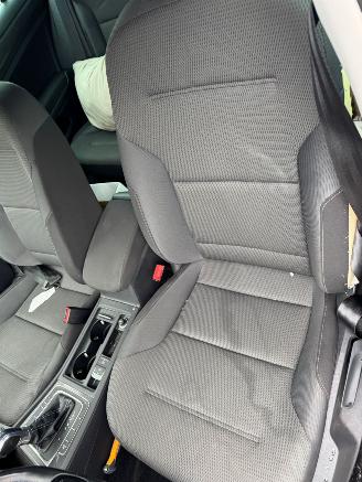 Volkswagen e-Golf e-Golf picture 17