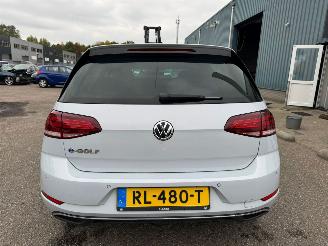 Volkswagen e-Golf e-Golf picture 4
