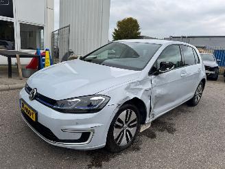 Voiture accidenté Volkswagen e-Golf e-Golf 2018/1