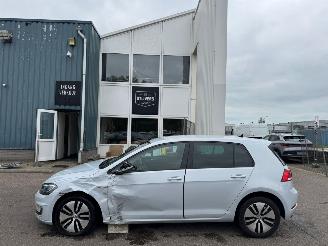 Volkswagen e-Golf e-Golf picture 2