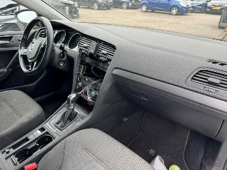 Volkswagen e-Golf e-Golf picture 13