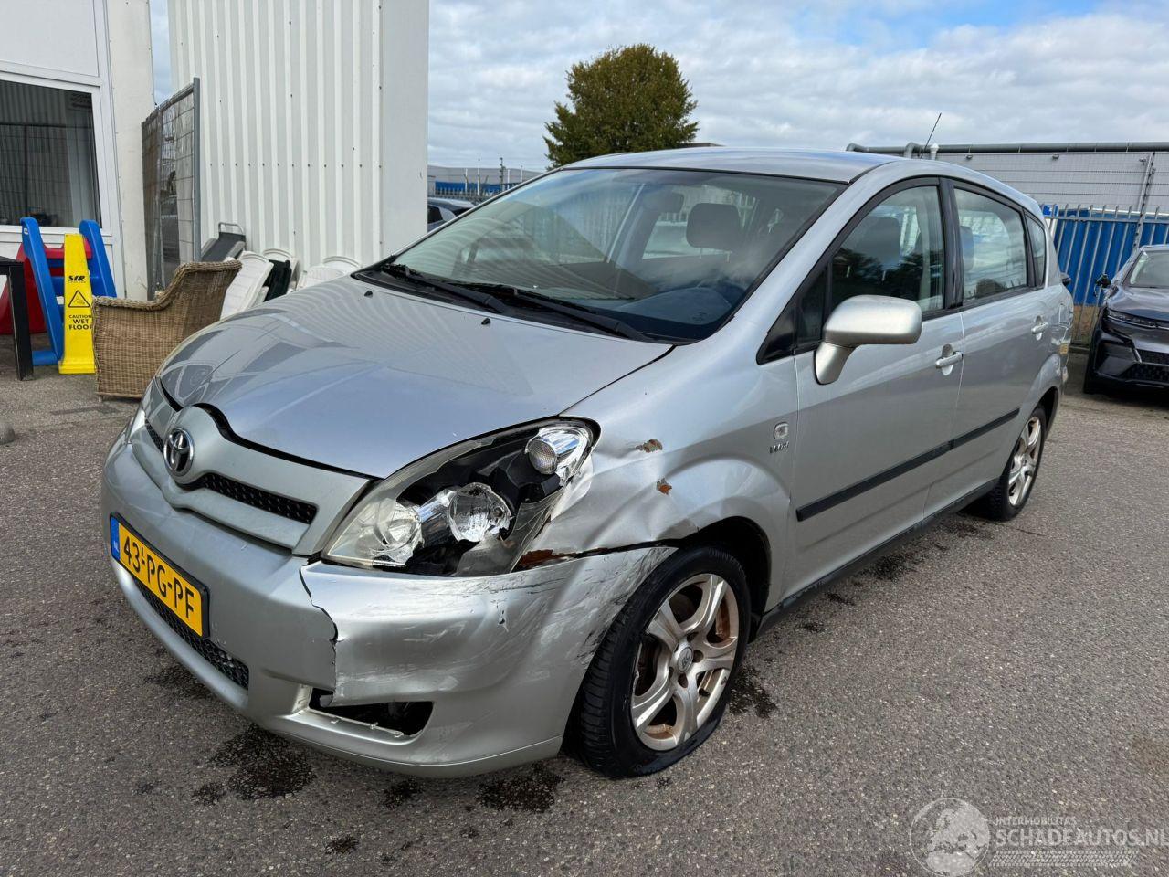 Toyota Corolla-verso 1.6 VVT-i Terra