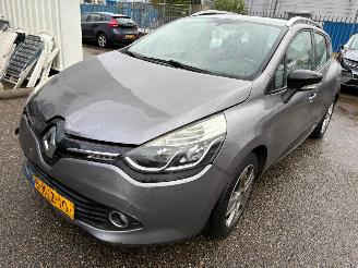 Vaurioauto  passenger cars Renault Clio Estate 0.9 TCe Expression 2013/5
