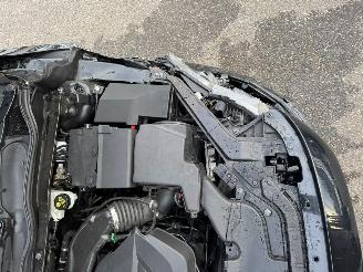 Volvo V-40 1.6 T3 Summum BJ 2012 173.882 KM picture 15