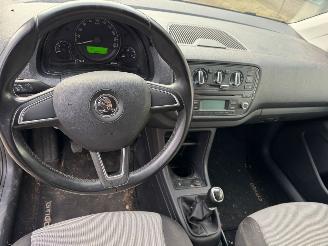 Skoda Citigo 1.0 Greentech Drive BJ 2014 170.228 KM picture 19