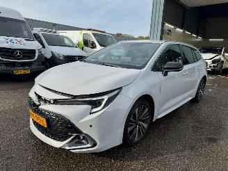 Vaurioauto  passenger cars Toyota Corolla Touring Sports Hybrid 140 Dynamic AUTOMAAT 2025/6