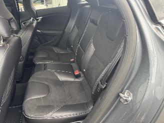 Volvo V-40 2.0 D2 Inscription picture 14
