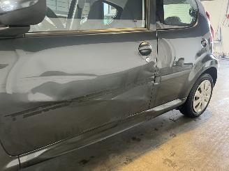 Peugeot 107 1.0 Active 83.000 NAP! picture 10