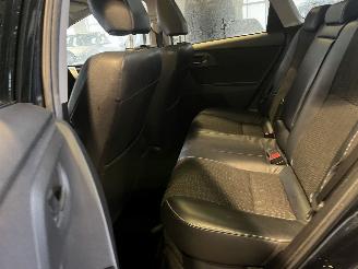 Toyota Auris 1.8 Hybrid Executive Pano VOL! picture 12