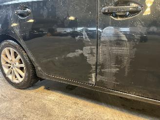 Toyota Auris 1.8 Hybrid Executive Pano VOL! picture 10