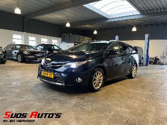  Toyota Auris 1.8 Hybrid Executive Pano VOL! 2013/7