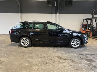Skoda Octavia 1.0 TSI Greentech Sport Business picture 6