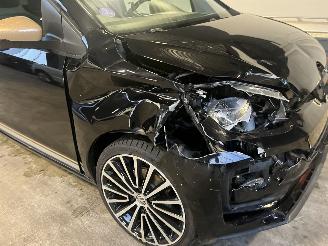 Volkswagen Up! 1.0 TSI High Up! Beats Pano Leer NAP! picture 11