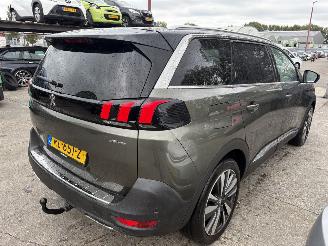Peugeot 5008 1.2 96KW GT-Line Pano Navi Clima 7-Pers Camera Led Xenon NAP picture 2